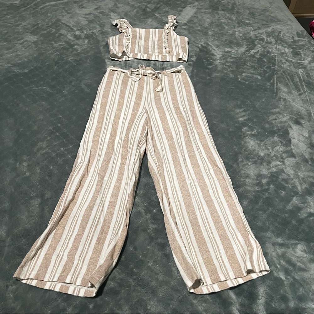 Paisley Lane Girls Tan White Striped Ruffle Crop Top Wide Leg Pants Set Size 10